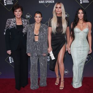 Kris-Jenner-Kourtney-Kardashian-Khloe-Kardashian-Kim-Kardashian