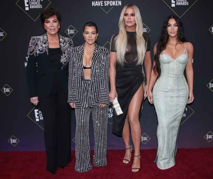 Kris-Jenner-Kourtney-Kardashian-Khloe-Kardashian-Kim-Kardashian