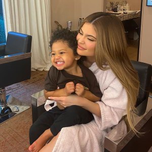 Kylie Jenner’s Daughter Stormi Has ‘Trolls’ Dance Party: ‘She Knows Every Word’