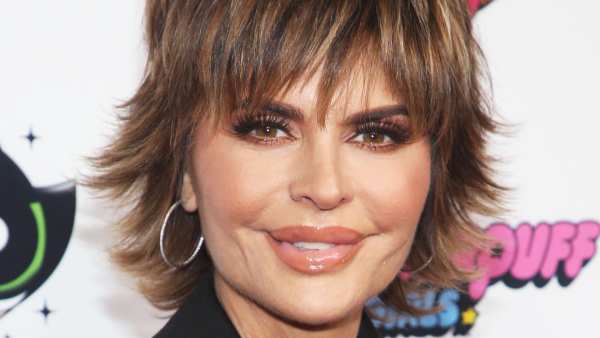 Watch Lisa Rinna Do Her Own Highlights During COVID-19 Quarantine