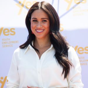 Meghan Markle Chats With SmartWorks Client Before Job Interview 2