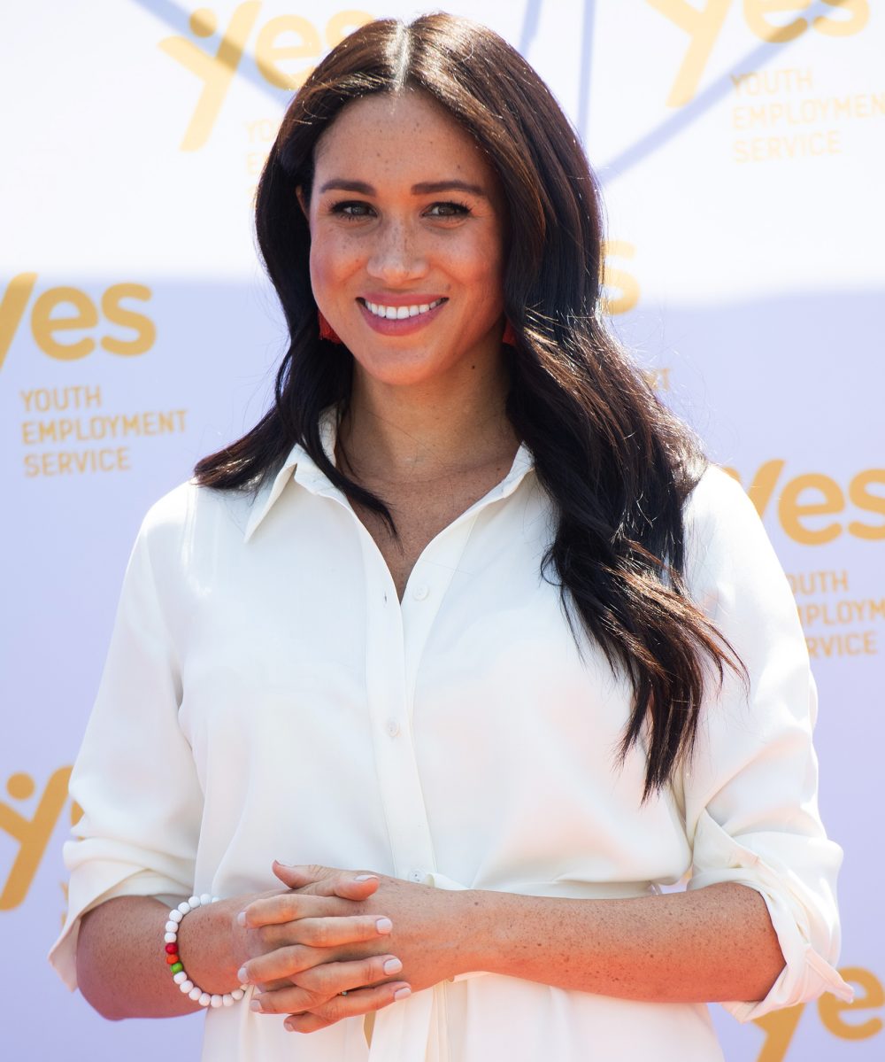 Meghan Markle Chats With SmartWorks Client Before Job Interview 2