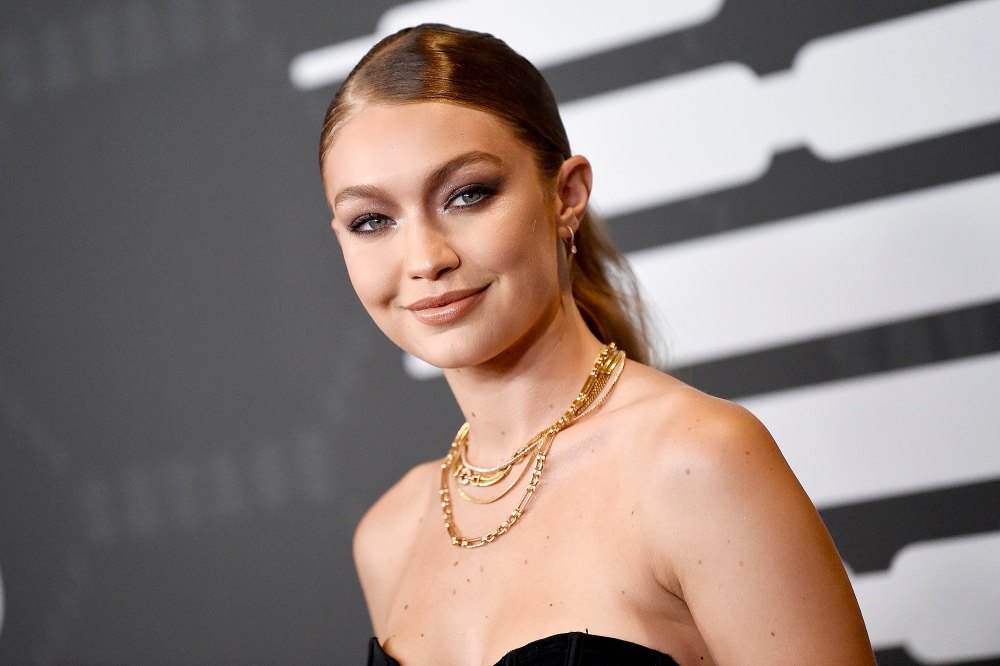Pregnant Gigi Hadid Makes Pasta With Vodka Sauce p