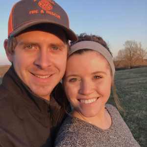Pregnant Joy Anna Duggar Shares Ultrasound baby girl
