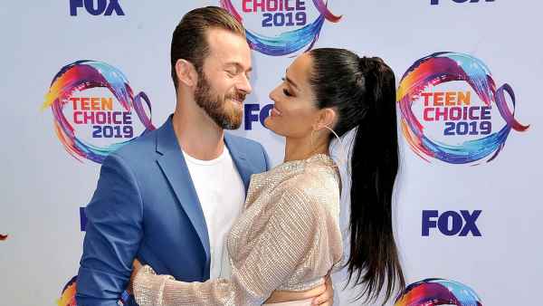 Pregnant Nikki Bella and Artem Chigvintsev Teen Choice Awards Dance