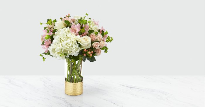 Simply Gorgeous™ Bouquet
