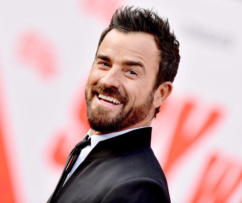 Justin Theroux Stars You Didn't Know Are Good Cooks