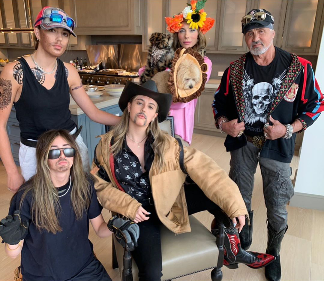 Sylvester Stallone, His Daughters Show Off Tiger King-Inspired Costumes 1