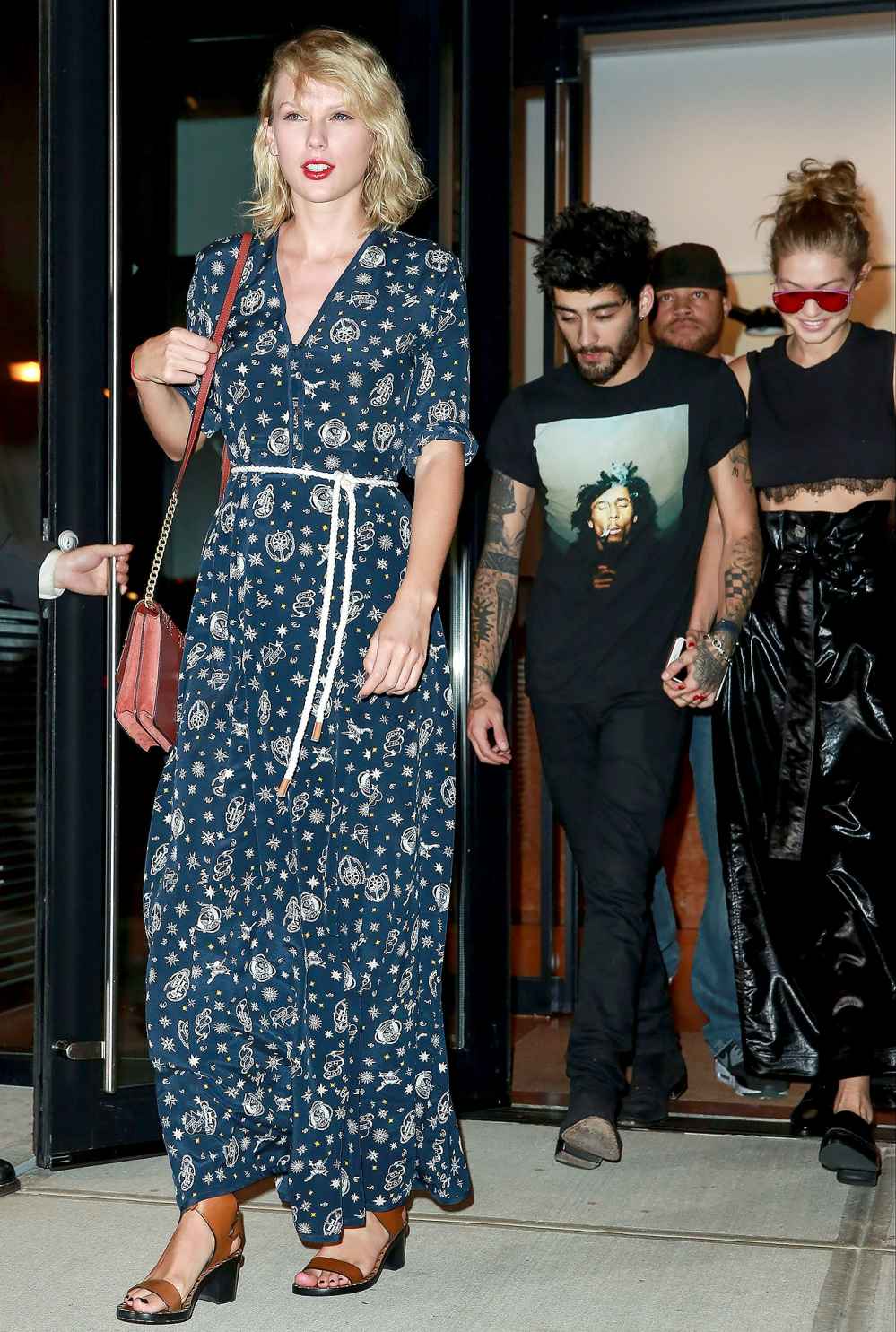 Taylor Swift Thinks Pregnant Gigi Hadid and Zayn Malik Are a Good Match 2