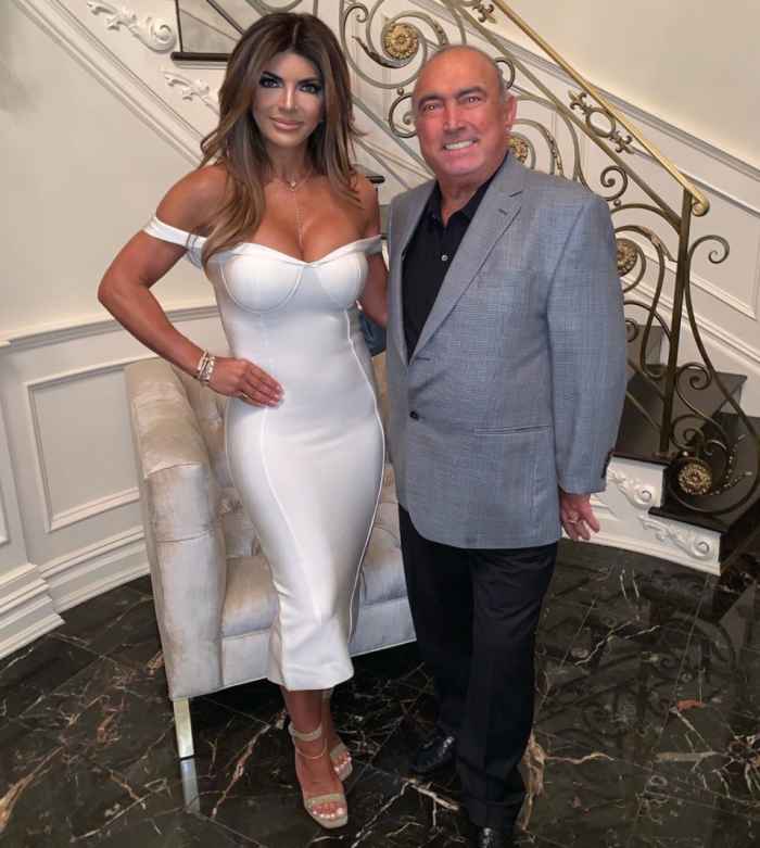 Teresa Giudice Holds Emotional Funeral Service for Late Father