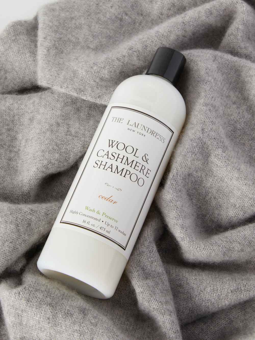 The Laundress Wool & Cashmere Cedar Shampoo
