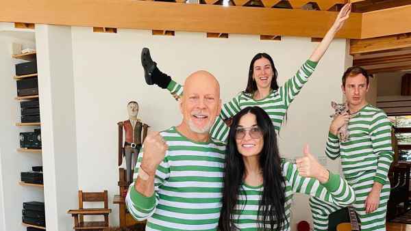 Two Peas in a Pod Tallulah Willis Instagram Demi Moore and Bruce Willis in Quarantine With Their Family