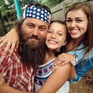 Duck Dynasty Star Willie Robertson’s Home Sprayed by Bullets in Drive-By