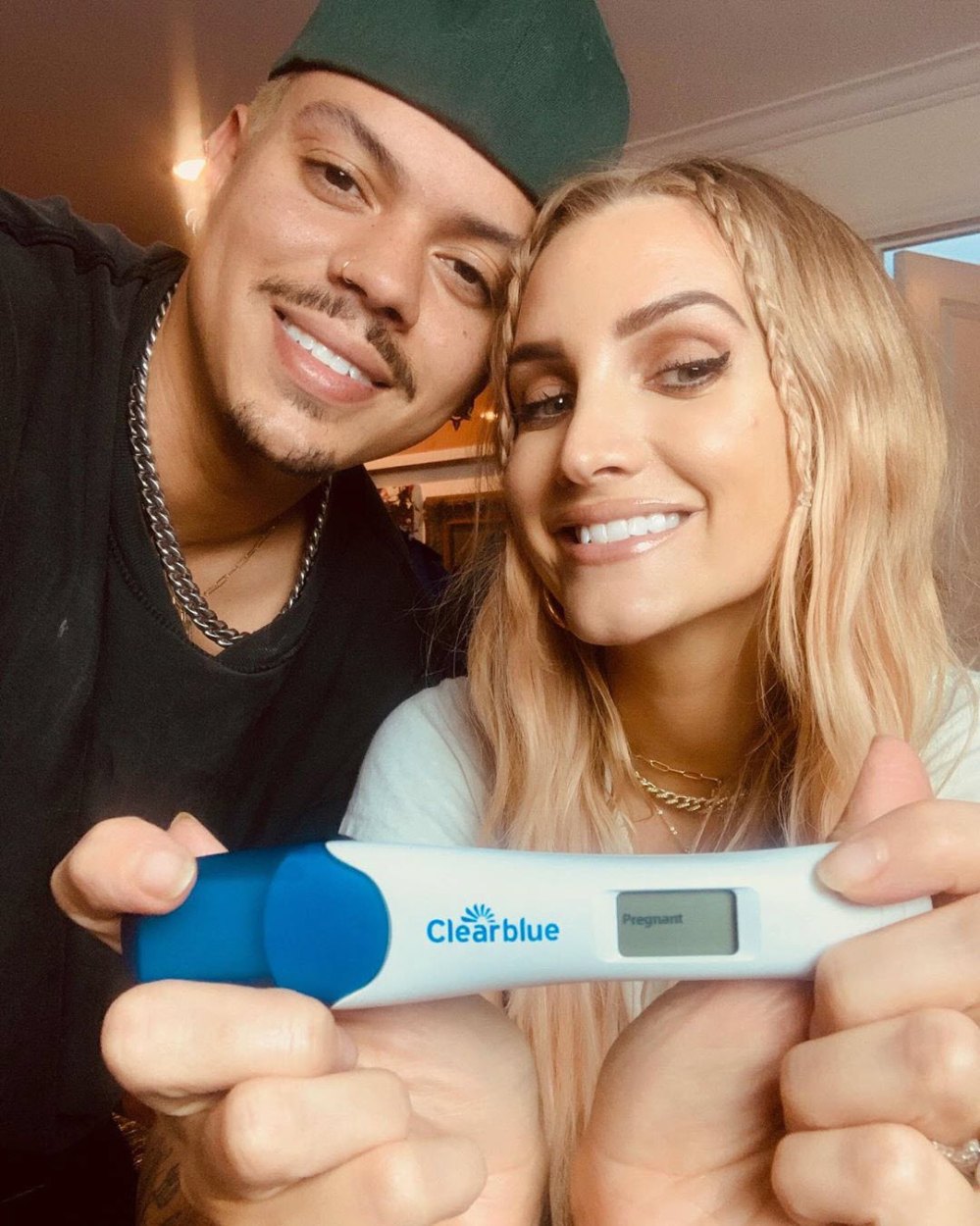 Ashlee Simpson Pregnant Expecting 2nd Baby With Husband Evan Ross