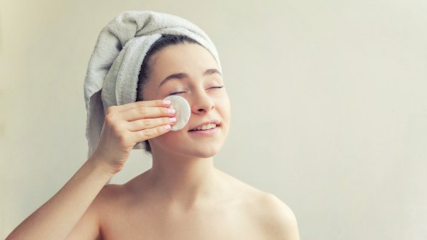 makeup wipes