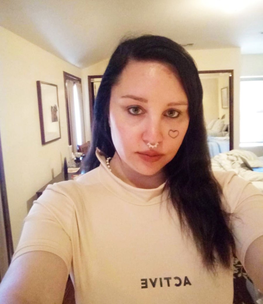 Amanda Bynes Says She's Still Engaged to 'Love of Her Life' Paul Michael