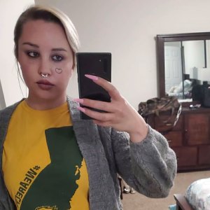 Amanda Bynes Is ‘Not Living in a Sober Living Facility’