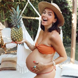 Bekah Martinez Bikini Baby Bump 35 Weeks