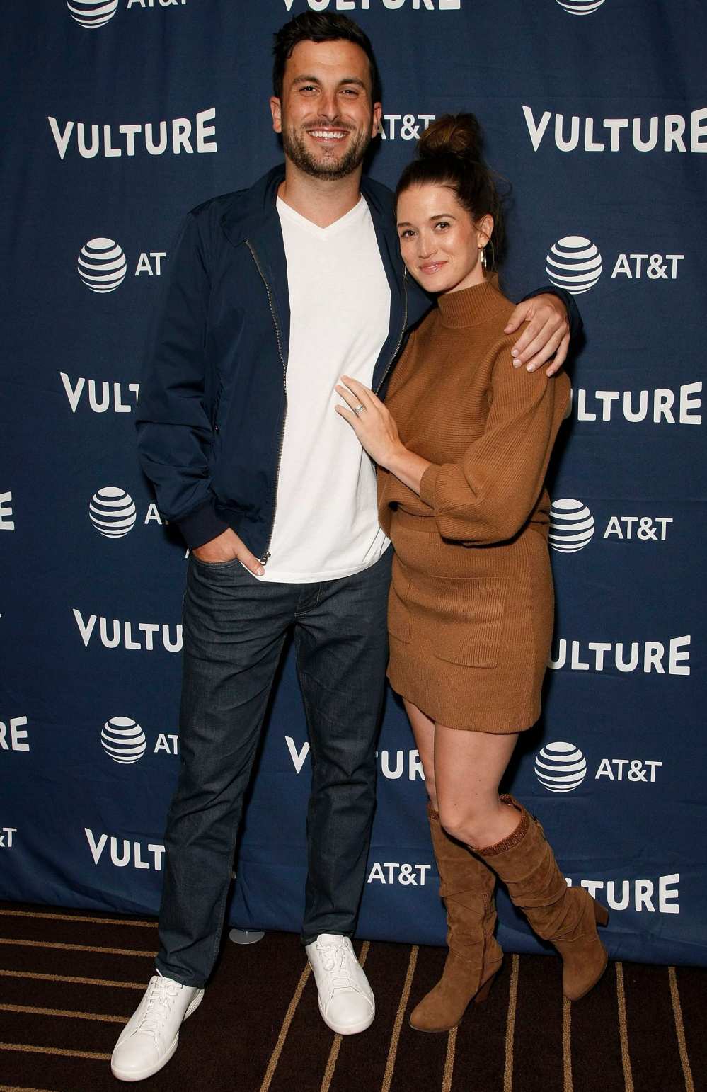 Jade Roper Is Pregnant Expecting Baby 3 With Tanner Tolbert
