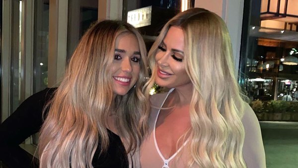 Kim Zolciak Cant Stop Crying Celebrating Daughter Ariana Zoom High School Graduation