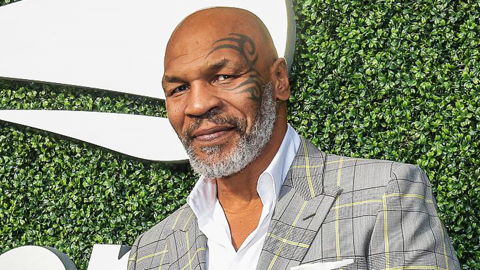 Mike Tyson Says Im Back Shares Intense Training Video 2