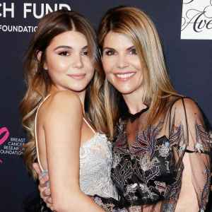 Olivia Jade and Lori Loughlin in 2018