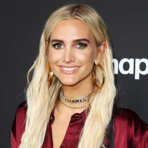 Pregnant Ashlee Simpson Reveals Shes Having Boy