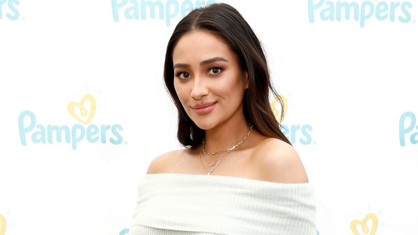 Shay Mitchell Wants to Wait ‘Another Few Years’ Before Giving Daughter Atlas a Sibling: ‘I’m Good Right Now’