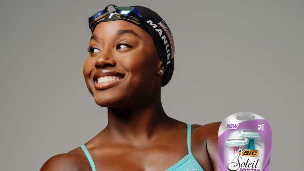 How Olympic Swimmer Simone Manuel Gets Her Legs So Smooth