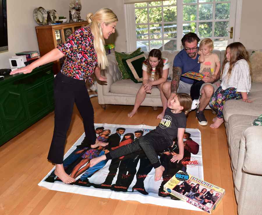 Stars Playing Games Amid Quarantine