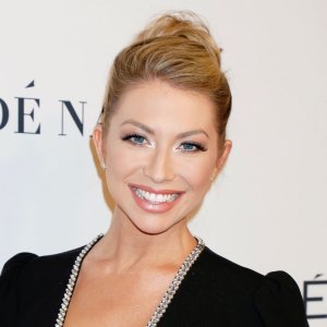 Stassi Schroeder Shows Psoriasis and Roots in Rare Makeup-Free Selfie