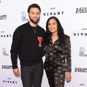 Stephen Curry Plays Photographer for Wife Ayesha’s Bikini Shoot