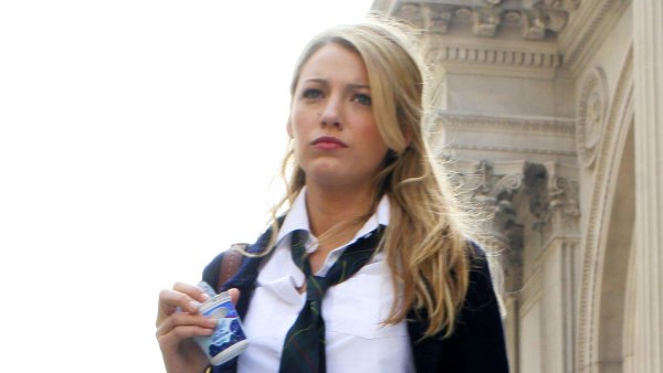 TikTok Is Buzzing About This Obvious Fashion Mistake in 'Gossip Girl'