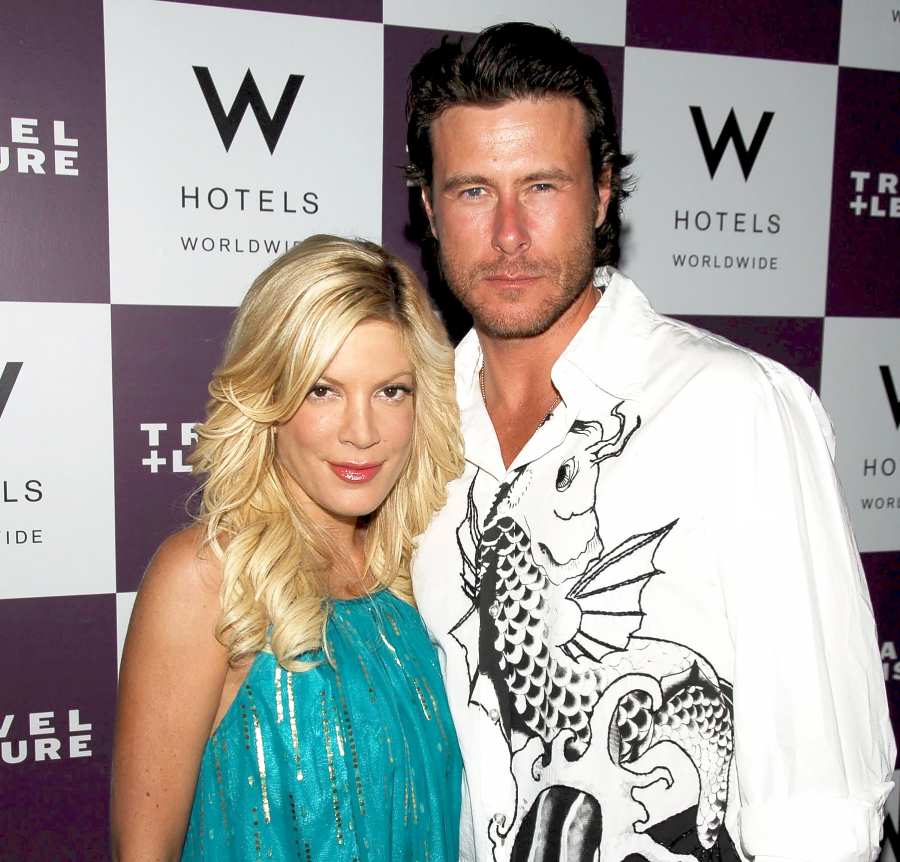 Tori Spelling and Dean McDermott push present