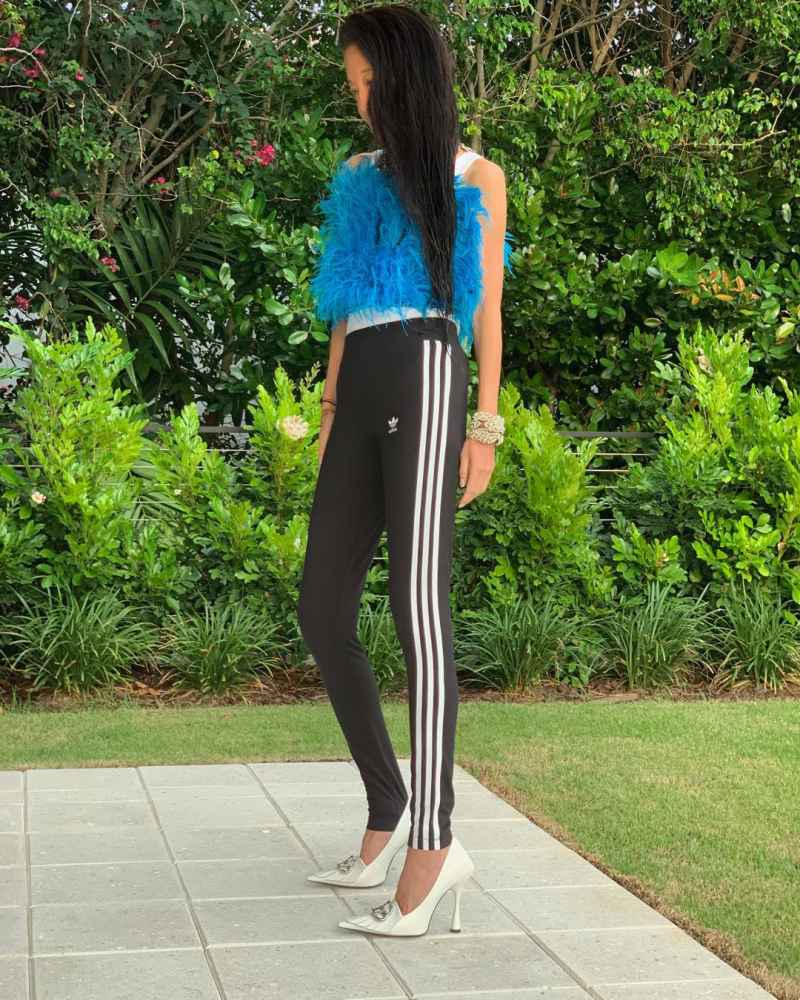 Vera Wang, 70, Stuns Modeling Chic Looks at Home in Quarantine