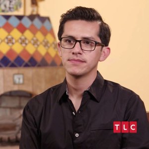 90 Day Fiance The Other Way Armando Breaks Down in Tears to His Parents About Hiding His Sexuality
