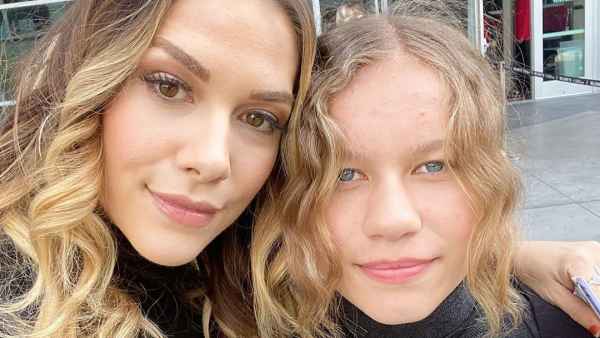 Allison Holker Proud of Daughter Weslie Renae Fowler Standing Up to Troll Dress Like Boy Instagram