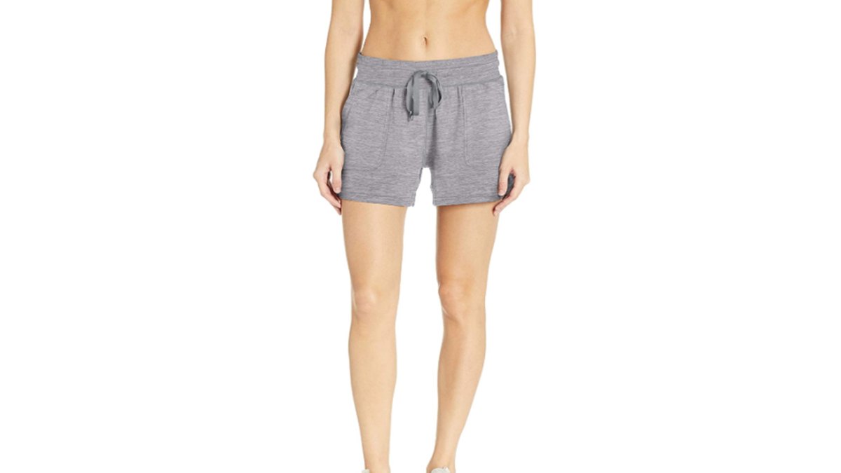 Amazon Essentials Women's Brushed Tech Stretch Short