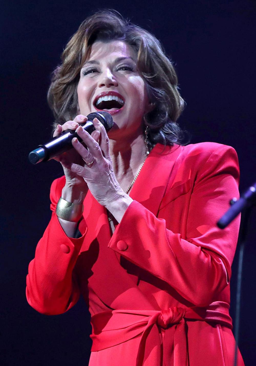 Amy Grant Undergoes Heart Surgery Correct Condition From Birth
