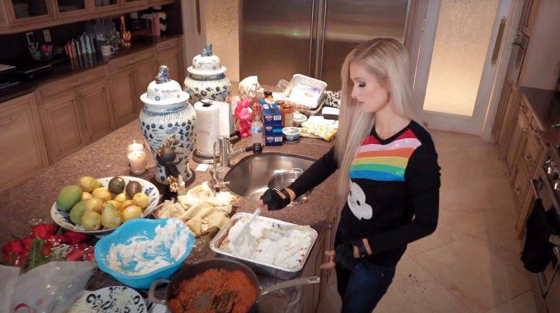 Paris Hilton's Lasagna Celebrate National Cheese Day With These Celeb-Loved Recipes