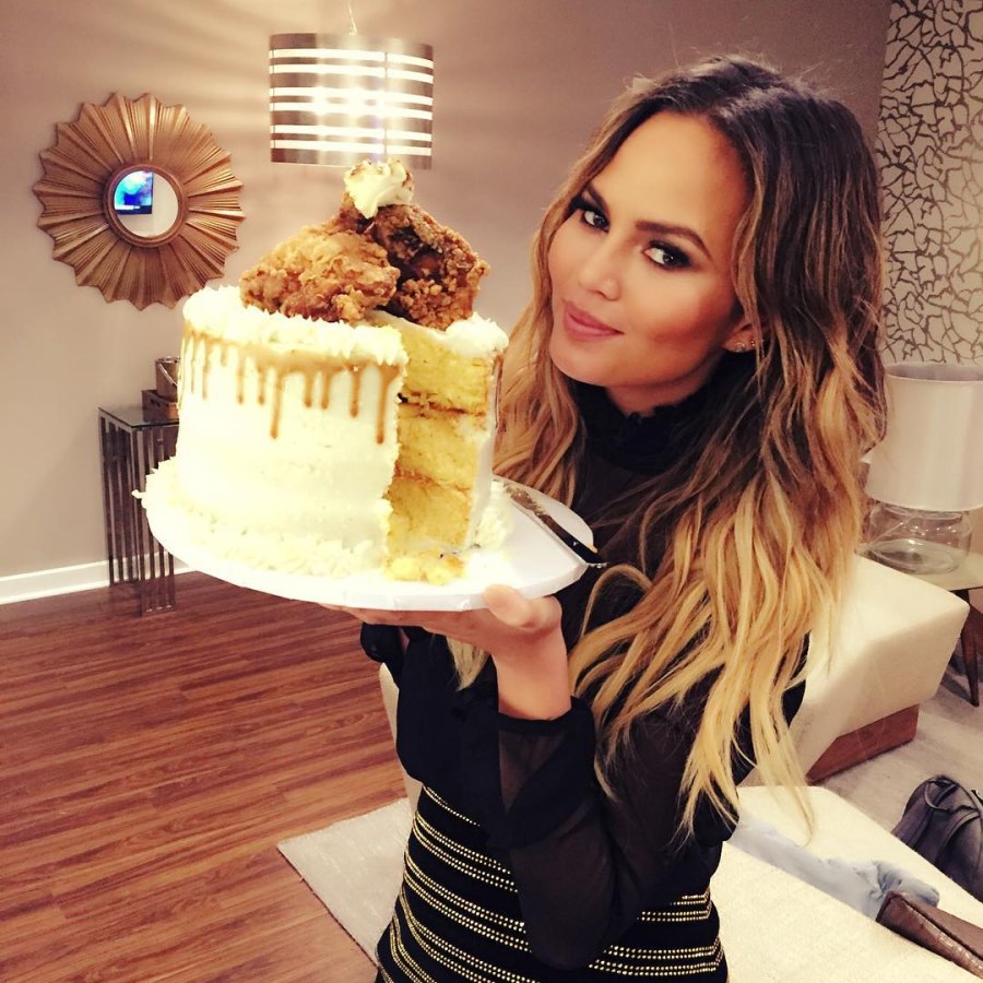 Chrissy Teigen fried chicken cake