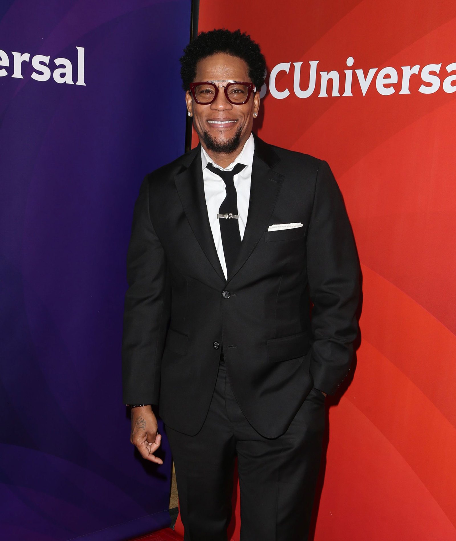 D L Hughley and More Stars Who Tested Positive for Coronavirus