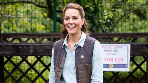 Duchess Kate Catherine Duchess of Cambridge Makes 1st Solo Public Engagement Since Quarantine