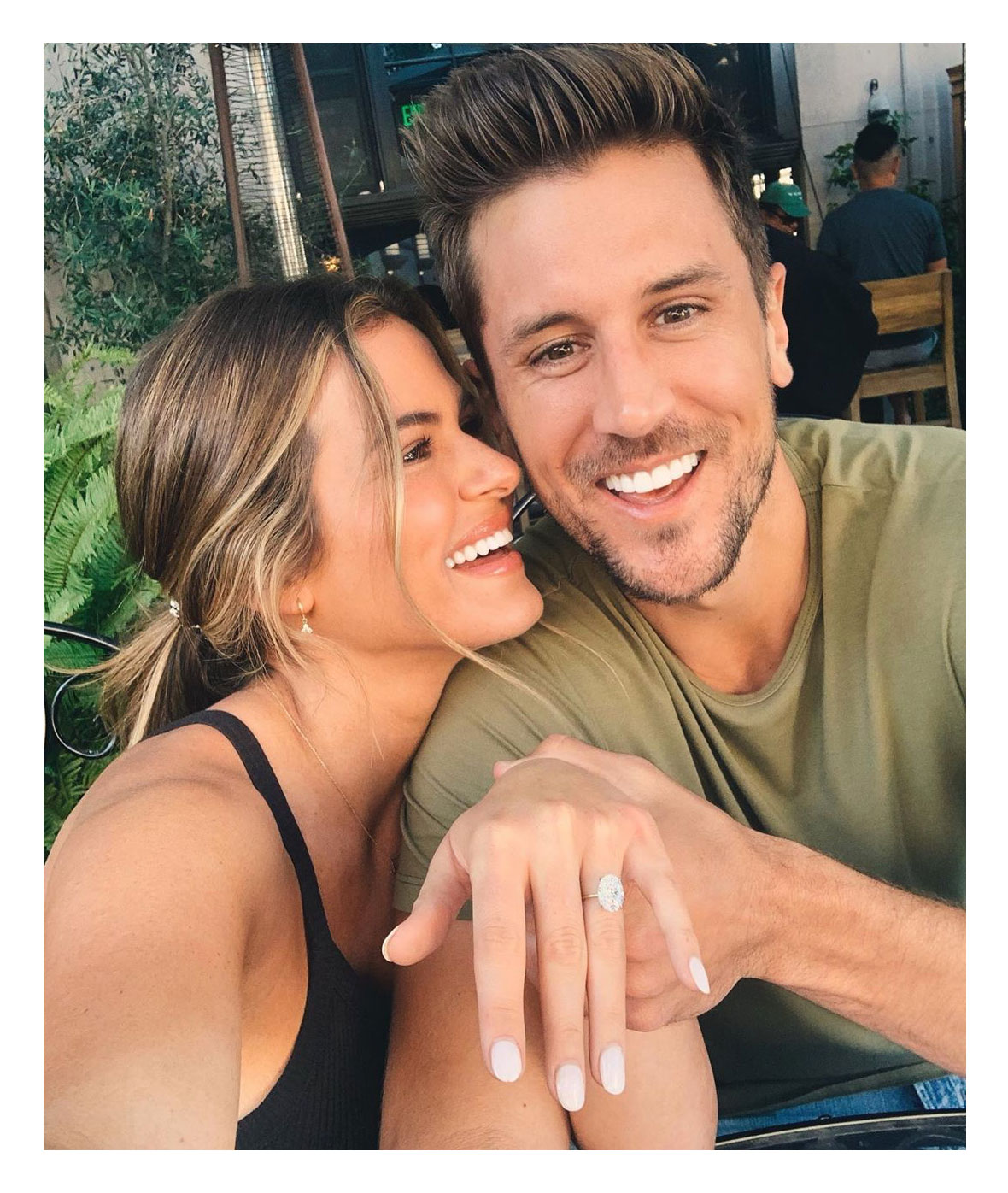JoJo Fletcher and Jordan Rodgers pick out wedding bands after postponing  their wedding twice