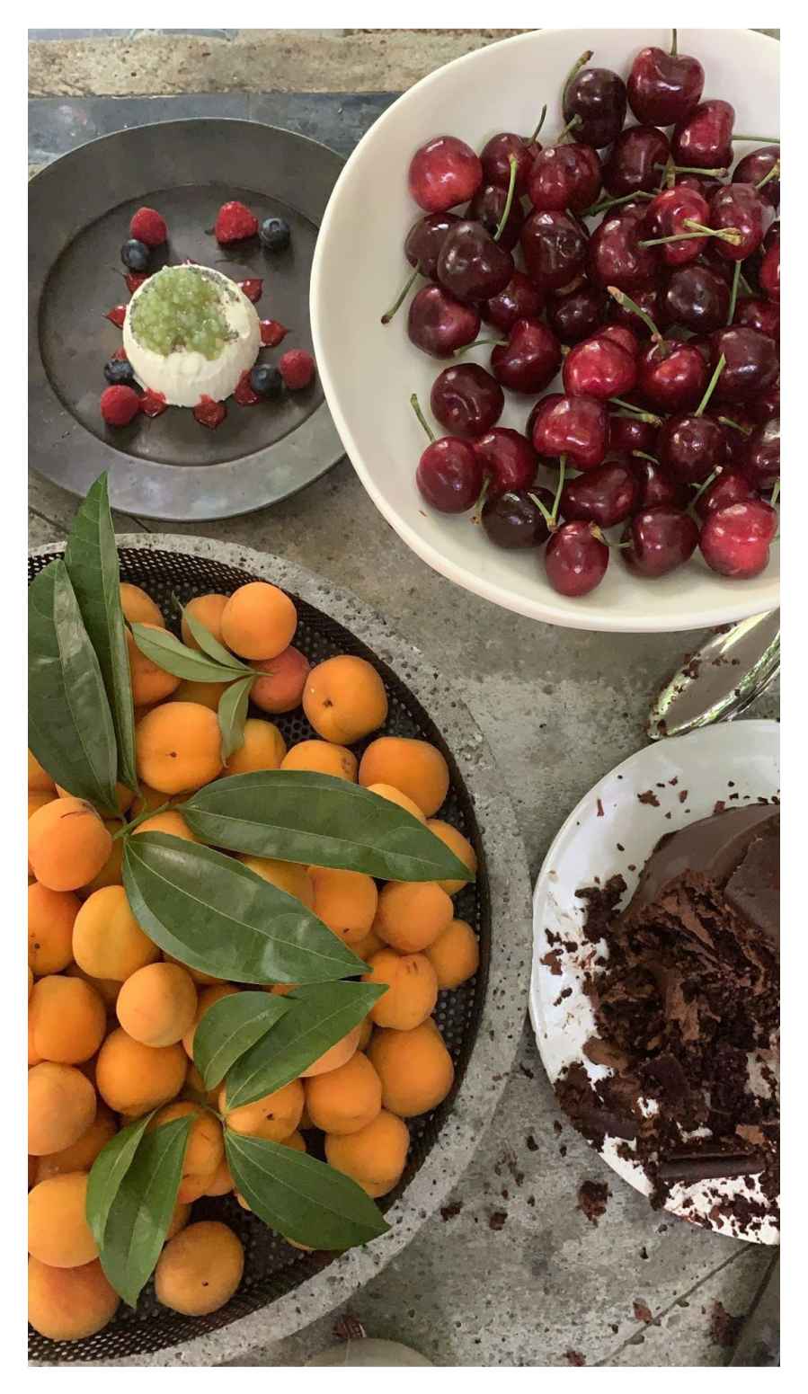 Kourtney Kardashian Shows Off the Most Enviable Sushi Spread