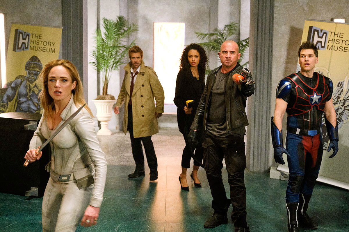 The Evolution of CW's Superheroes: From 'Arrow' to 'Gotham Knights' - A Comprehensive Guide