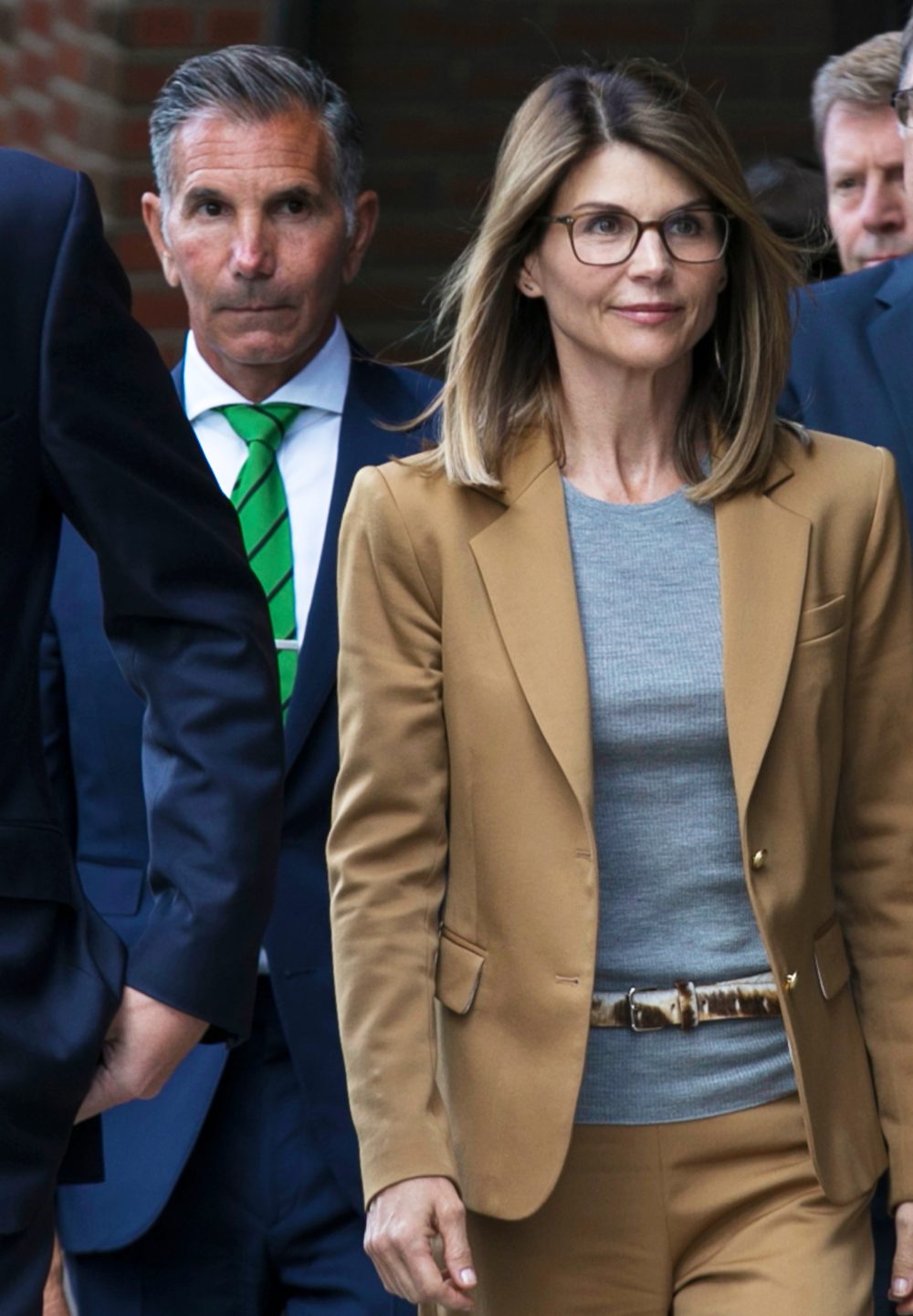 Lori Loughlin and Mossimo Giannulli Resign From Country Club Amid Scandal