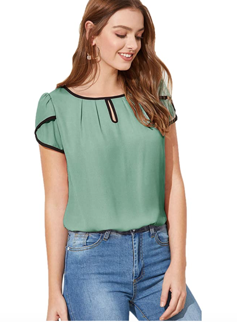 Milumia Women's Casual Round Neck Basic Pleated Top