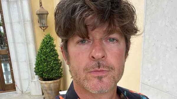 The Internet Has Strong Feelings About Robin Thicke's Long Hair