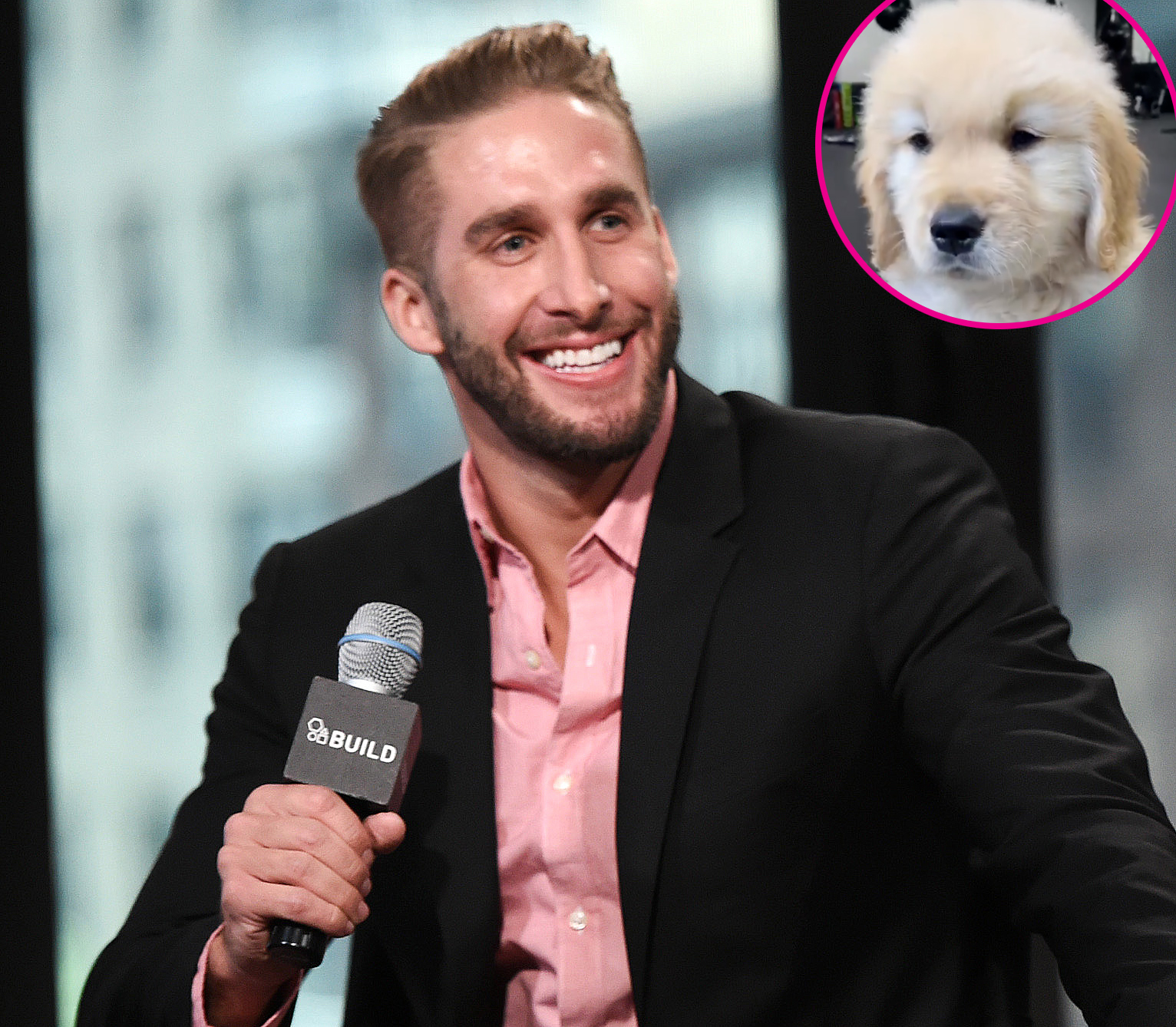 Shawn Booth Adopts Adorable New Puppy Named Walter p